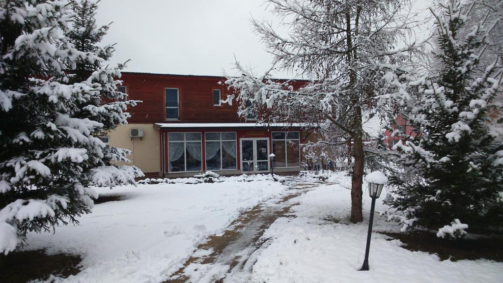 Center Angelos Bronkow Exterior photo